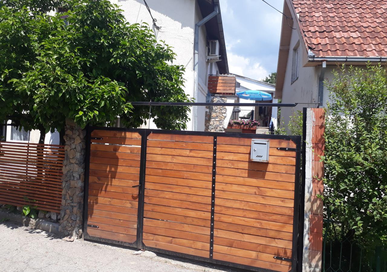 Garmani Daire Vrnjačka Banja Dış mekan fotoğraf